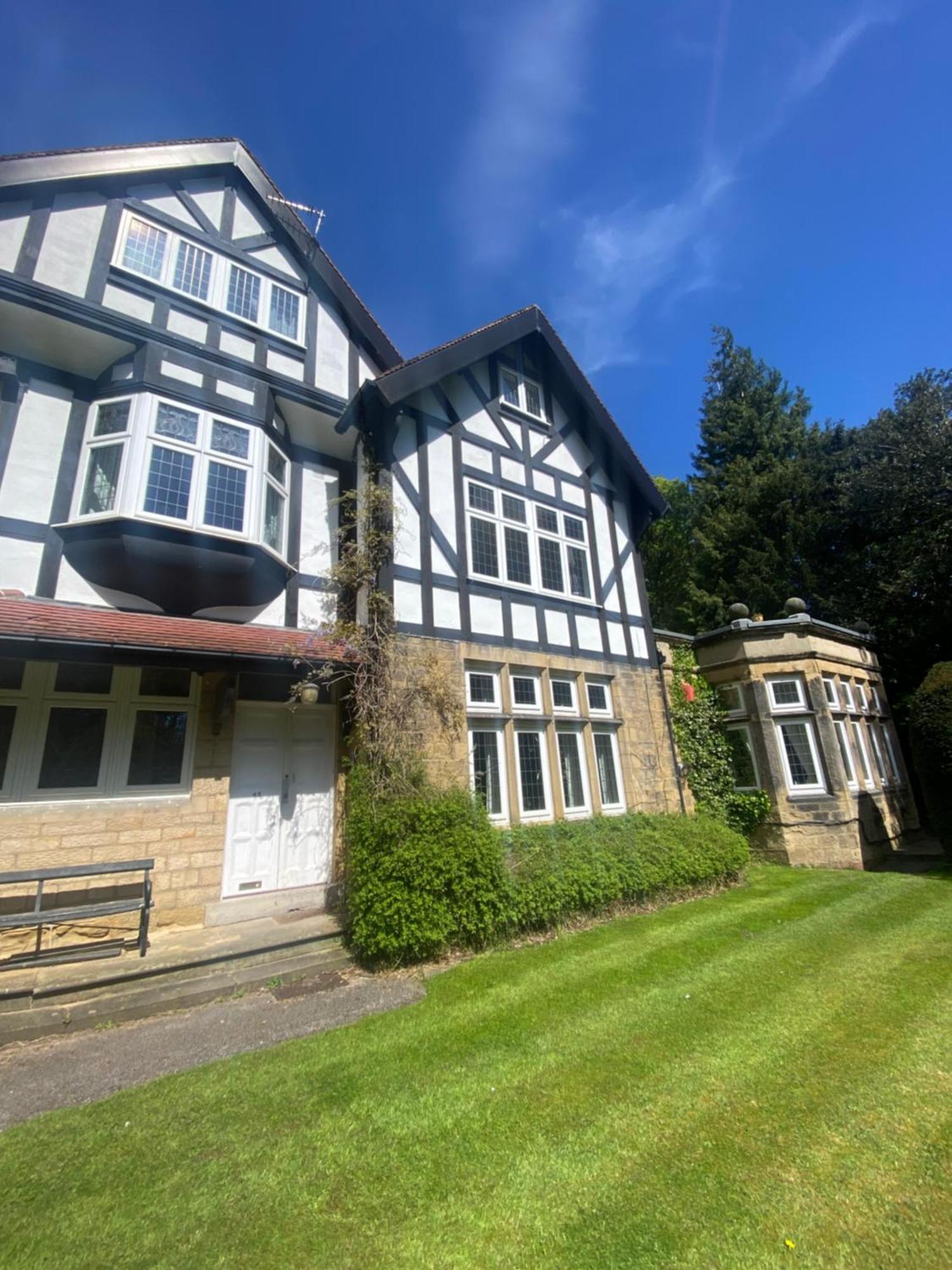 Spacious Guest Flat Near Roundhay Park Leeds  Exterior foto